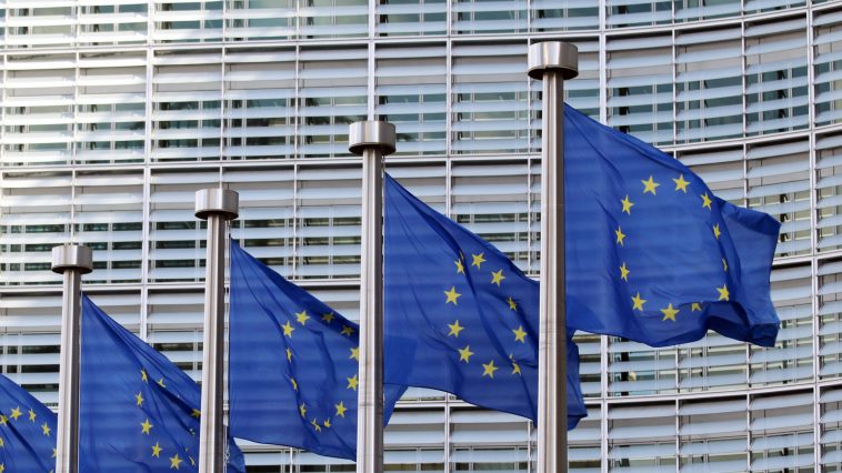 Cómo la 'bazuca' comercial de la UE podría afectar al sector tecnológico estadounidense