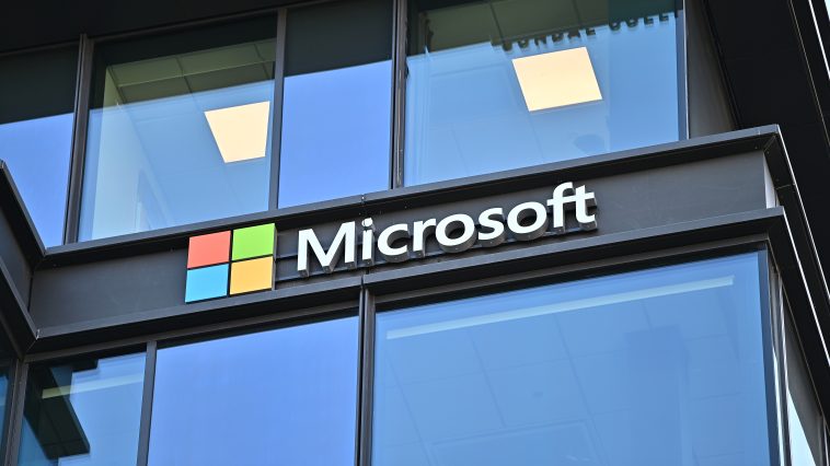 Microsoft socava su imagen más amable y gentil con un gran contrato con ICE