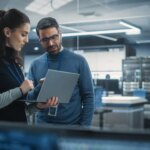Microsoft y Amazon dedican miles de millones de dólares a miles de FDE